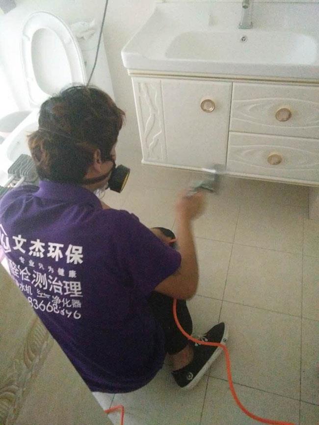8月4日美的翰城刘女士施工治理现场